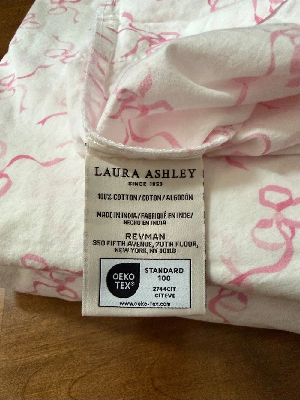 LAURA ASHLEY White Cotton Bed Sheets with Pink Ribbon Print
